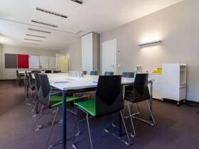 Ausgestattete Arbeitsplätze direkt am Hauptbahnhof