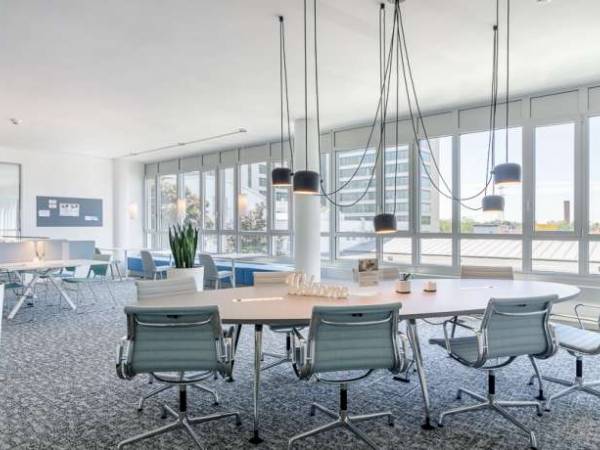 Modernes Business Center & Coworking Space in Eschborn — Bild 7