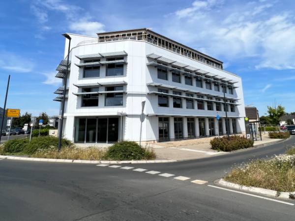 Hochmoderner Coworking Space & Büros in Hürth — Bild 1