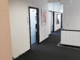 Büroetage im Süden Freiburgs - verkehrsgünstige Lage