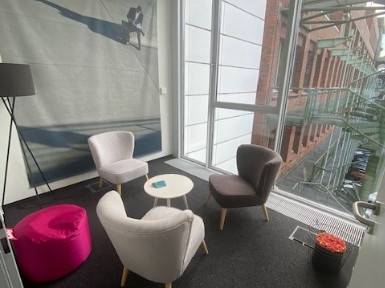 Exklusive Bürogemeinschaft mit hellen Büroräumen in Hamburg-Neustadt — Bild 5