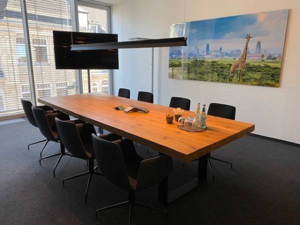 Exklusive Bürogemeinschaft mit hellen Büroräumen in Hamburg-Neustadt — Bild 7