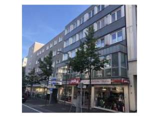 Große Büro- und Praxisflächen in Top Lage — Bild 2