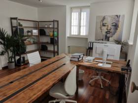 Hochwertige Büroräume und Arbeitsplätze in angenehmer Bürogemeinschaft von Rechtsanwälten