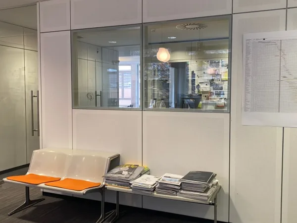 Bürofläche in Stuttgart (Hauptbahnhof) – Helle, moderne Bürogemeinschaft in Stuttgart-Hauptbahnhof — Bild 1