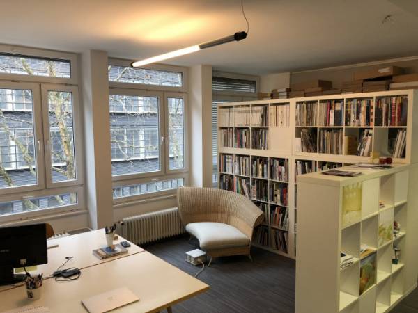 Moderne und helle Bürogemeinschaft in Stuttgart-Mitte — Bild 5