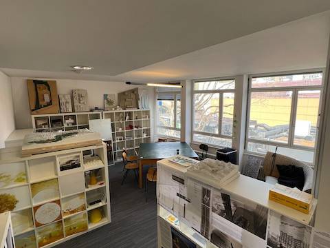 Moderne und helle Bürogemeinschaft in Stuttgart-Mitte — Bild 3