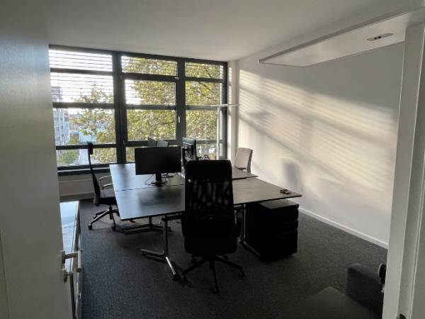 Moderne Büroräume und Büroflächen in Frankfurt am Main-Ostend — Bild 2