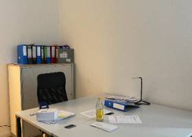Co-Working Desk
