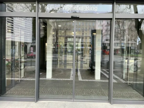 Abschließbares Büro in Köln (Neustadt-Nord) – Renovierte Büroräume in Bürogemeinschaft in Köln-Neustadt-Nord — Bild 5