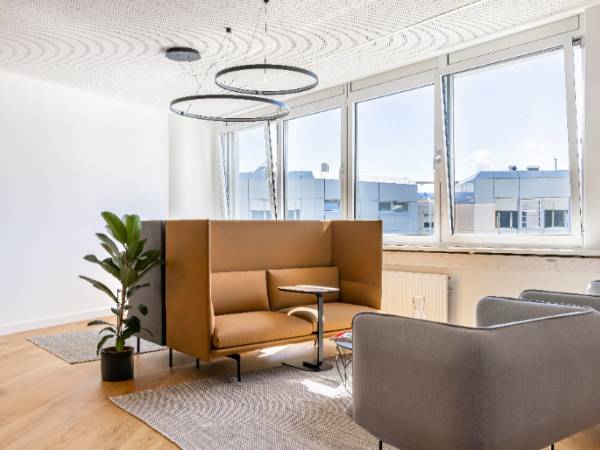 Moderne Büros & Coworking im Gewerbegebiet Osterfeld in Ismaning — Bild 8