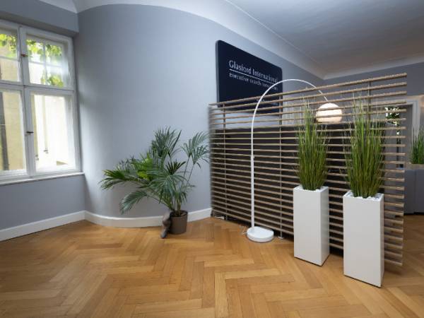 Abschließbares Büro in München (Altstadt-Lehel) – Helles, renoviertes Altbaubüro in München-Altstadt-Lehel — Bild 1
