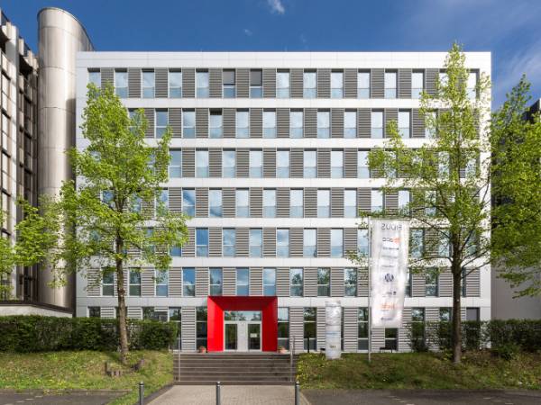 Modernes Business Center & Coworking Space in Ratingen Ost — Bild 1