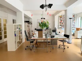 Helles Großraumbüro/Atelier in Bürogemeinschaft in Stuttgart-Lehen