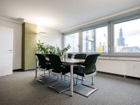 Arbeiten im Herzen von Sachsenhausen in geselliger Bürogemeinschaft