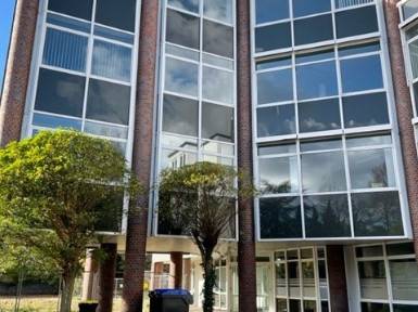 Repräsentative Büroetage am Kaiser-Wilhelm-Park in Krefeld — Bild 1