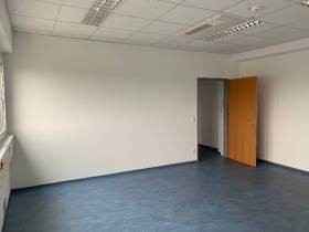 Moderne Büroräume /Büroarbeitsplätze zu vermieten