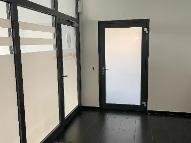 Abschließbares Büro in Jena (Lobeda) – Moderne Büroräume in repräsentativer Bürogemeinschaft in Jena-Lobeda — Bild 5