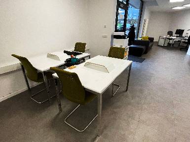 Helle und moderne Bürogemeinschaft in Köln-Porz — Bild 5