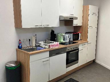 Helle und moderne Bürogemeinschaft in Köln-Porz — Bild 6
