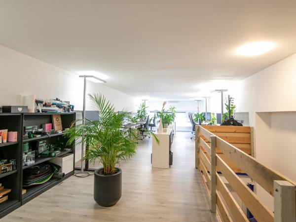 Moderne Bürogemeinschaft im Startup-Stil in Frankfurt am Main-Höchst — Bild 6