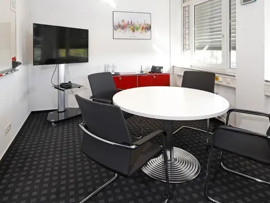 Abschließbares Büro in Hannover (Brink - Hafen) – Modernes Business Center mit Büros & Coworking in Hannover-Brink - — Bild 8