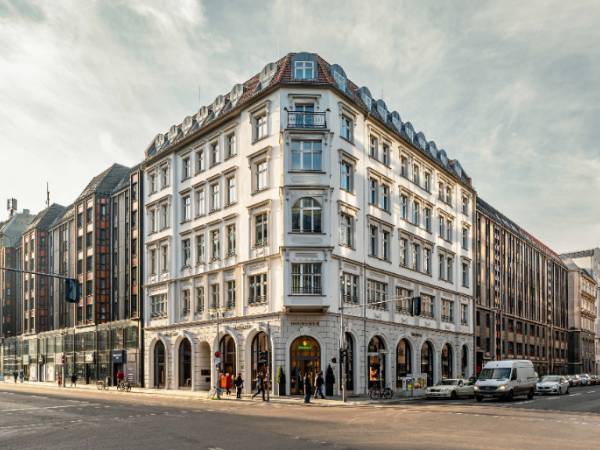 Modernes Coworking und repräsentative Büros in Berlin-Mitte — Bild 3