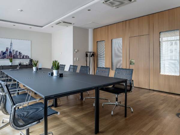 Modernes Coworking und repräsentative Büros in Berlin-Mitte — Bild 8
