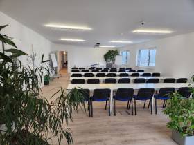 Neue Büroräume und Seminarfläche in Regensburg