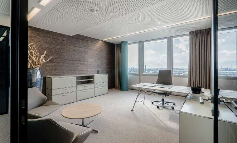 Büro mieten Dreischeibenhaus Düsseldorf Stadtmitte