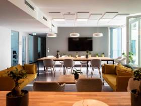 Plug&Play Büro in Kastanienallee für 20-40 Mitarbeiter