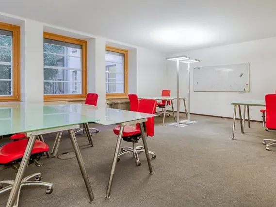 Abschließbares Büro in Hamburg (Neustadt) – Möblierte Büroräume und Flächen in historischem Kontorhaus — Bild 2
