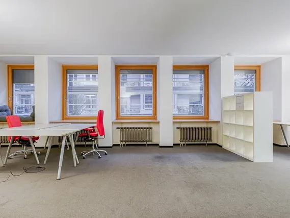Abschließbares Büro in Hamburg (Neustadt) – Möblierte Büroräume und Flächen in historischem Kontorhaus — Bild 4
