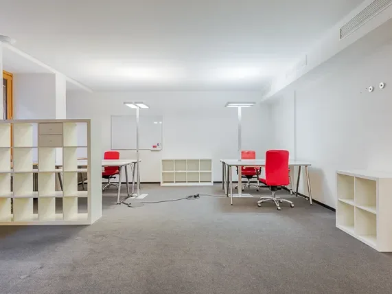 Abschließbares Büro in Hamburg (Neustadt) – Möblierte Büroräume und Flächen in historischem Kontorhaus — Bild 5