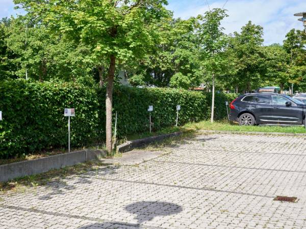 Strategisch gut gelegene Büroräume — Bild 8