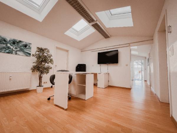Moderne Arbeitsplätze in Coworking Space in Walldorf — Bild 2
