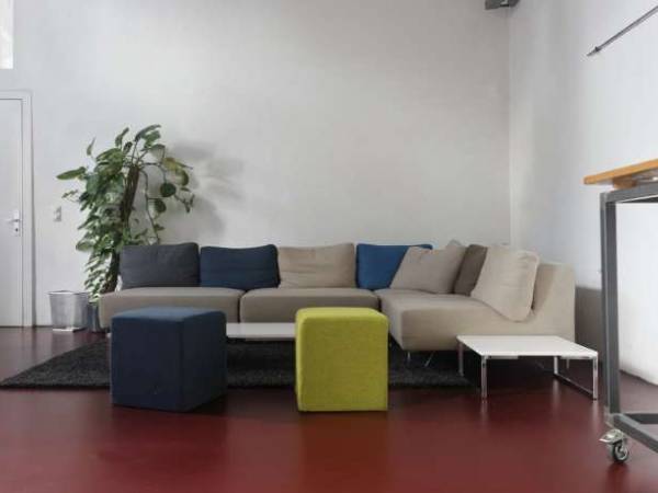 Arbeitsplatz nahe Votivkirche mit großzügigem Besprechungs-/Seminarraum  -  Ab sofort zu mieten! — Bild 5