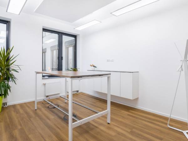 Helle und moderne Büroräume in repräsentativer Bürogemeinschaft in — Bild 1