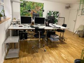 Arbeitsplatz im Coworking Space in Stuttgart West