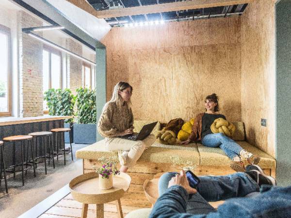Flexibles Coworking im Gründerzeit-Fabrikgebäude in Karlsruhe — Bild 7