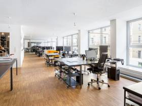 Schreibtisch in Open Office Space im Glockenbachviertel - All-in-Miete
