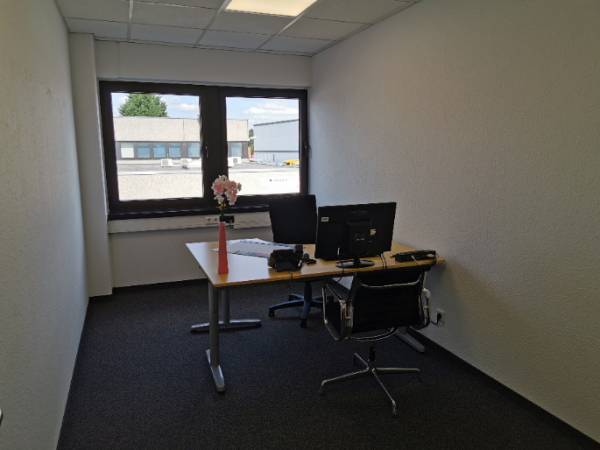 Flexible Büroräume im Business Center in Langenfeld — Bild 1