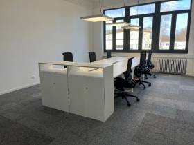 Effizient arbeiten in kernsanierter Bürofläche