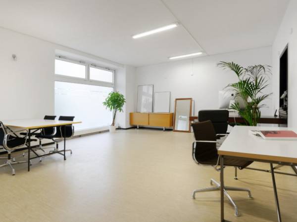 Schreibtischplatz in Berlin (Friedrichshain) – Arbeitsplätze in Berlin Friedrichshain / — Bild 6