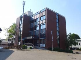 Zwei schöne helle Büroräume in Erkrath