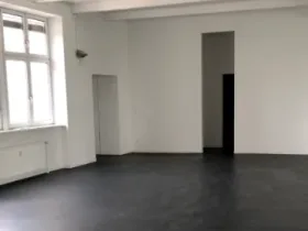 Moderne Bürofläche in attraktiver Bürogemeinschaft in Berlin-Neukölln