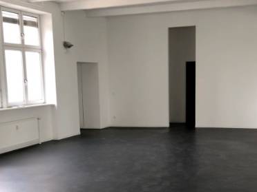 Moderne Bürofläche mit Wasserblick in Berlin Neukölln — Bild 2