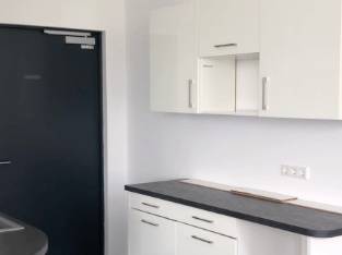 Moderne Bürofläche mit Wasserblick in Berlin Neukölln — Bild 6