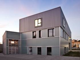 Office mit Dachterrasse