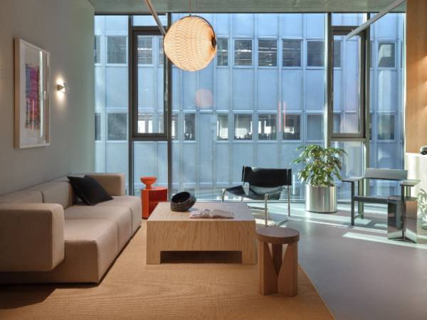 Moderner Coworking Space & Büros in Berlin-Mitte nahe Alexanderplatz — Bild 2